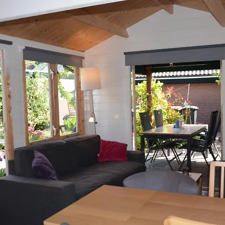 Σαλέ T Kla-viertje